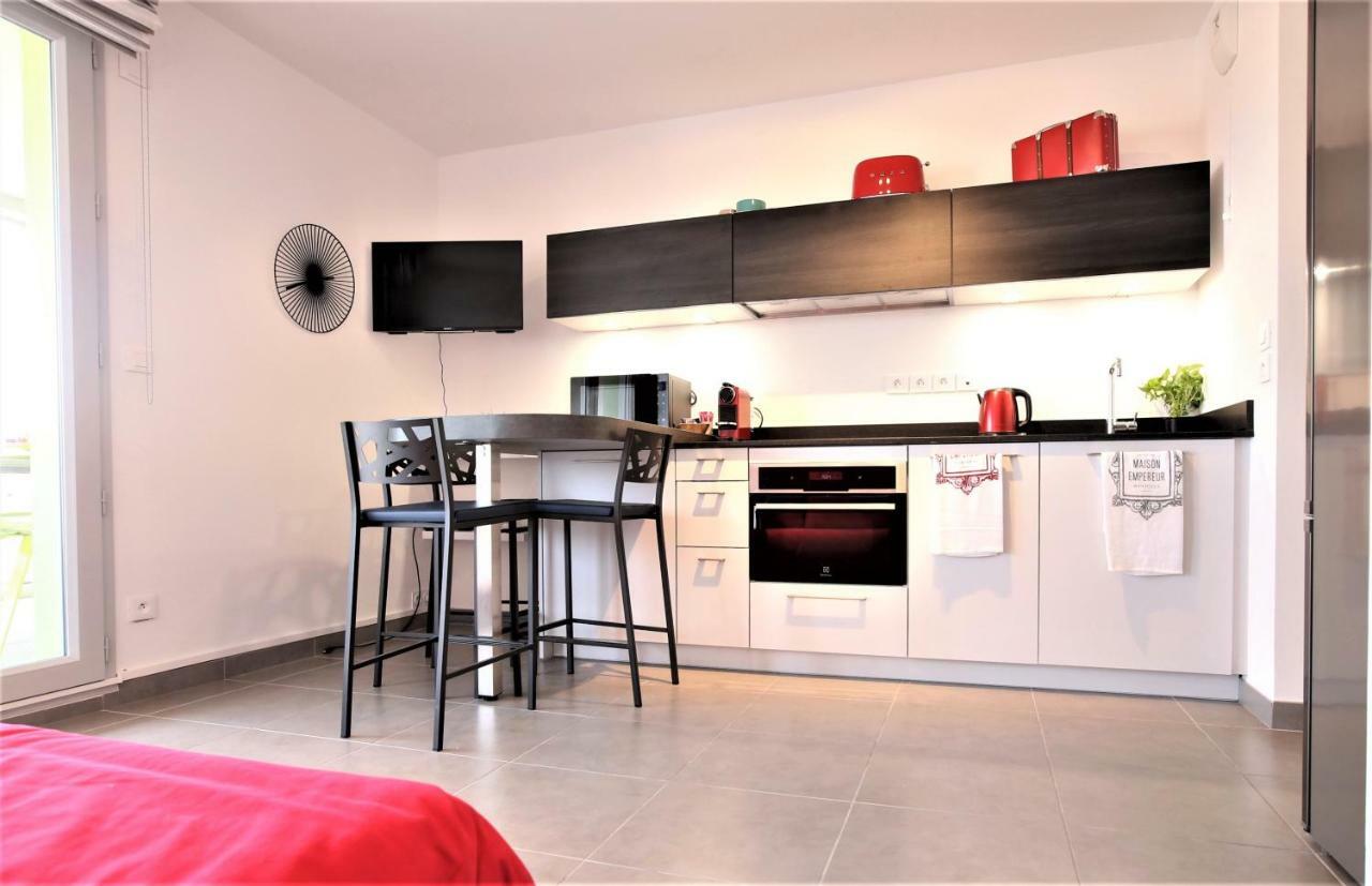L'Appartement Du Palais Longchamp Marseille Bagian luar foto