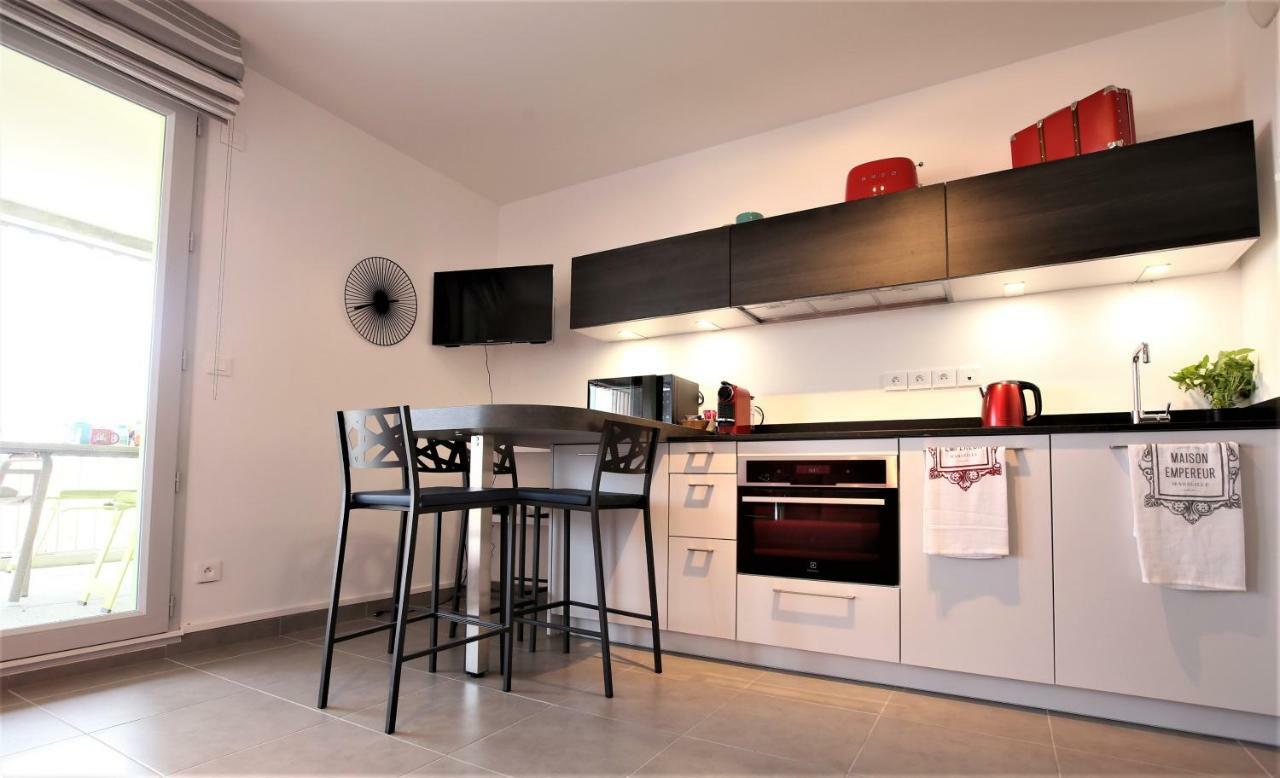 L'Appartement Du Palais Longchamp Marseille Bagian luar foto